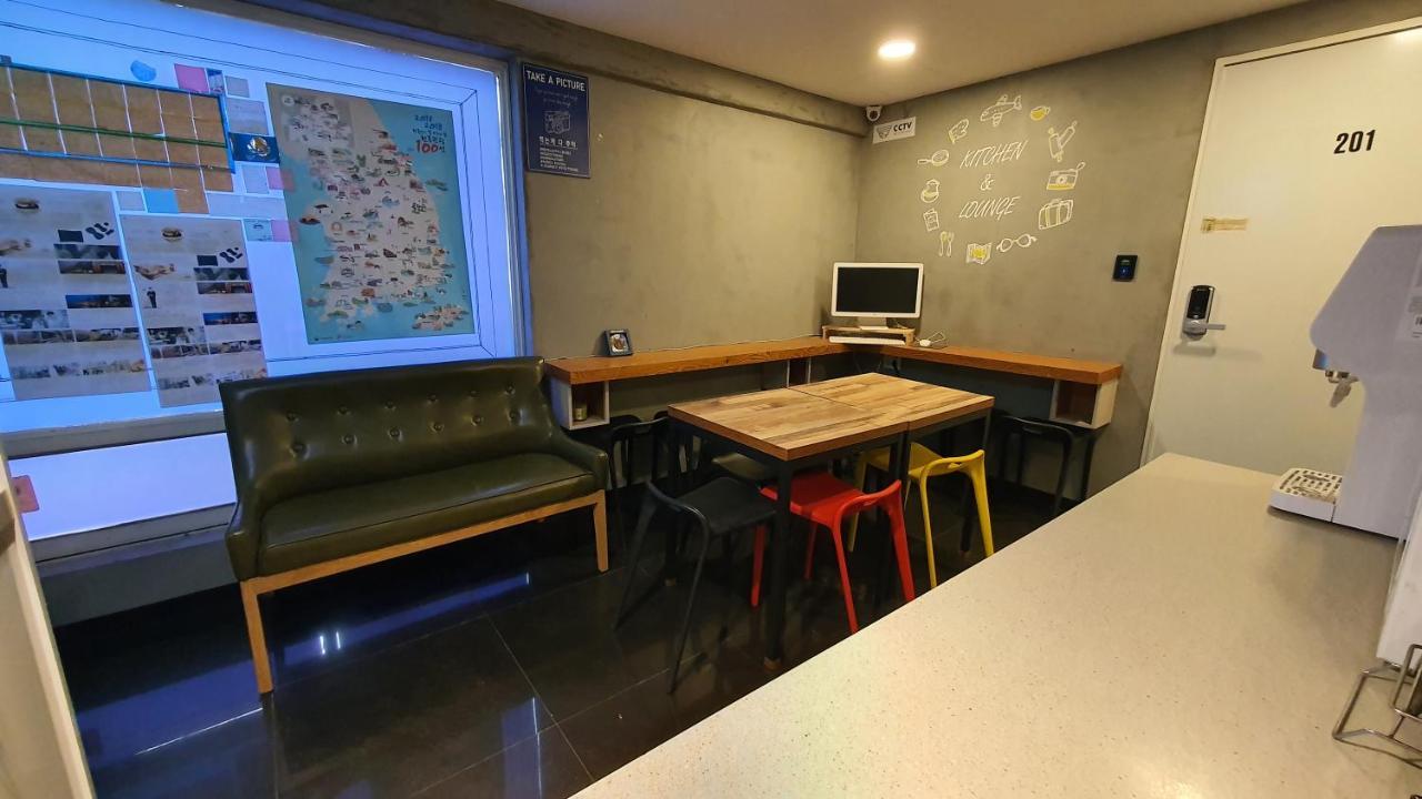 Olive Hostel Dongdaemun Сеул Екстериор снимка